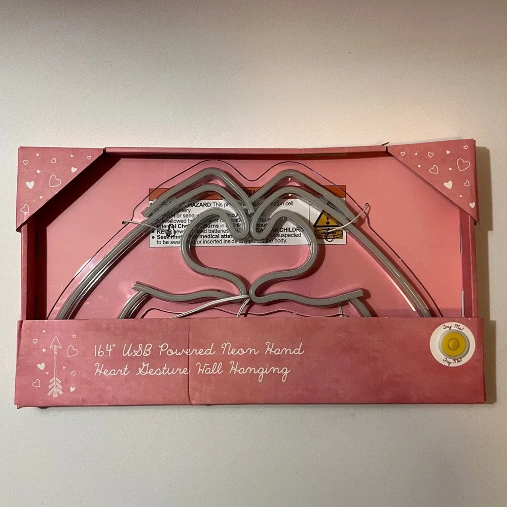Neon Hand Heart Gesture Light USB Powered 16.4 Inch Pink Wall Hanging Indoor Use